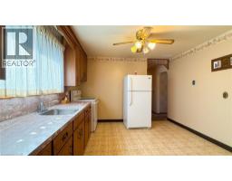 78 DOROTHY Street - 17