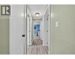 14 CHIPPEWA Street W - 18