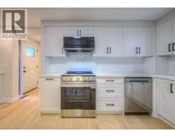 563 ELGIN Street N - 11