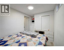 1676 HOLLEY Crescent - 30