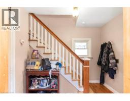 12 SENECA Street - 16