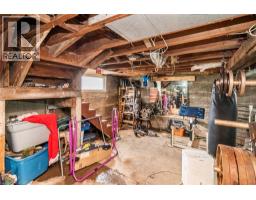 12 SENECA Street - 28
