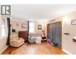 12 SENECA Street - 8