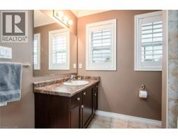 105 CAPTAIN MCCALLUM Drive - 32