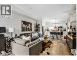 25 ISHERWOOD Avenue UnitNo. 32 - 12