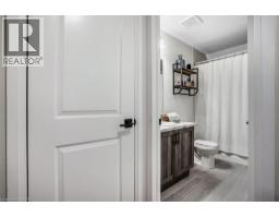 25 ISHERWOOD Avenue UnitNo. 32 - 23