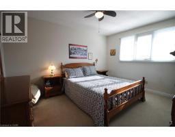 153 MEADOWBROOK Drive - 21