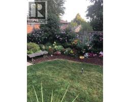 153 MEADOWBROOK Drive - 34