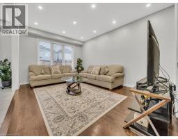 19 PICKETT Place - 12