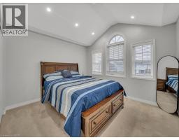 19 PICKETT Place - 29