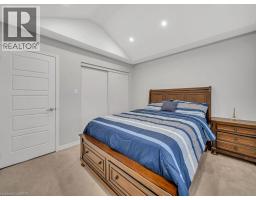 19 PICKETT Place - 30