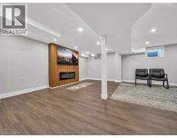 19 PICKETT Place - 36