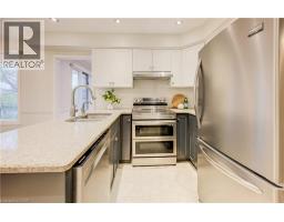 2 DUNNINGTON Court - 11