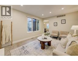 2 DUNNINGTON Court - 16