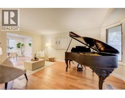 2 DUNNINGTON Court - 20