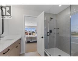 81 KENTON Street - 26