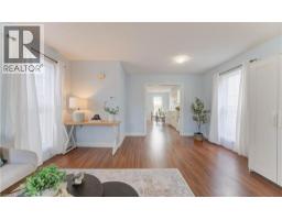 113 WAKE ROBIN Drive - 10