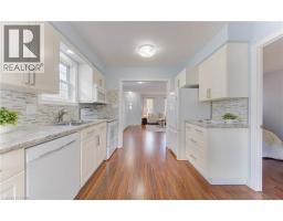 113 WAKE ROBIN Drive - 14