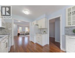 113 WAKE ROBIN Drive - 15