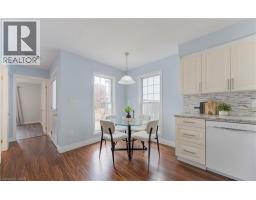 113 WAKE ROBIN Drive - 19