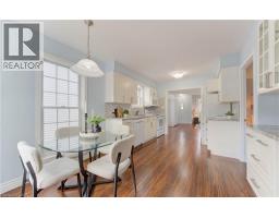 113 WAKE ROBIN Drive - 20