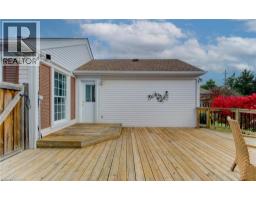 113 WAKE ROBIN Drive - 35