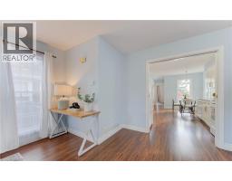 113 WAKE ROBIN Drive - 8