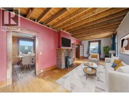 160 HEAD Street N - 12