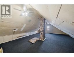 160 HEAD Street N - 39