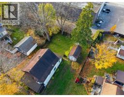 160 HEAD Street N - 4