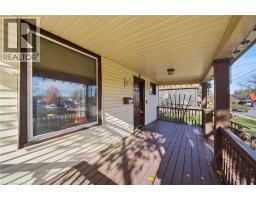 160 HEAD Street N - 8