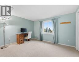 84 CHATTERSON Drive - 21