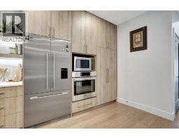 2208 RED THORNE Avenue - 18