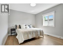 2208 RED THORNE Avenue - 27