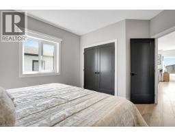 2208 RED THORNE Avenue - 28