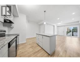 25 ISHERWOOD Avenue UnitNo. D64 - 13