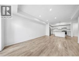 25 ISHERWOOD Avenue UnitNo. D64 - 4