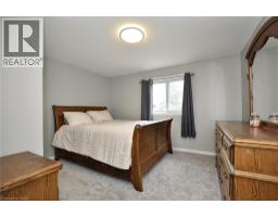 35 HADDAWAY Court - 24