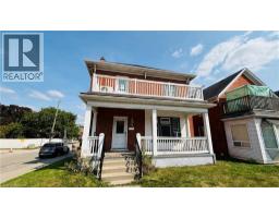 30 REGINA Street N - 1