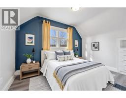 291 PARK Street - 25