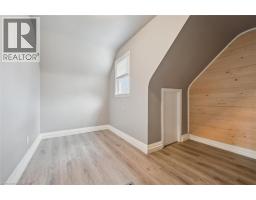 291 PARK Street - 30