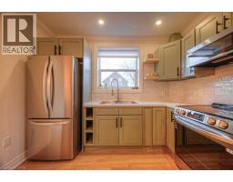 30 DUNBAR Road S - 11