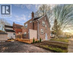 30 DUNBAR Road S - 38