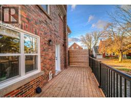 30 DUNBAR Road S - 40