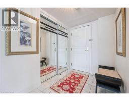 6 WILLOW Street UnitNo. 702 - 9