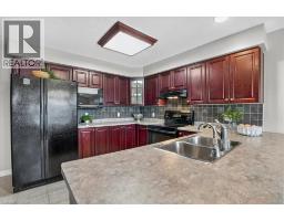 166 BRIDGEWATER Crescent - 16