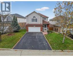 166 BRIDGEWATER Crescent - 2