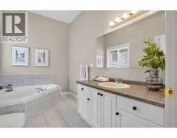 166 BRIDGEWATER Crescent - 25