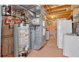 166 BRIDGEWATER Crescent - 40