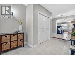 166 BRIDGEWATER Crescent - 6